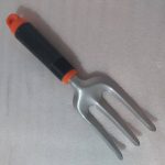 چنگال 3 شاخ فلزی